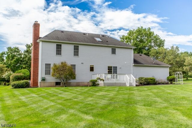 25 Farmhouse Rd, Alexandria Twp., NJ 08848