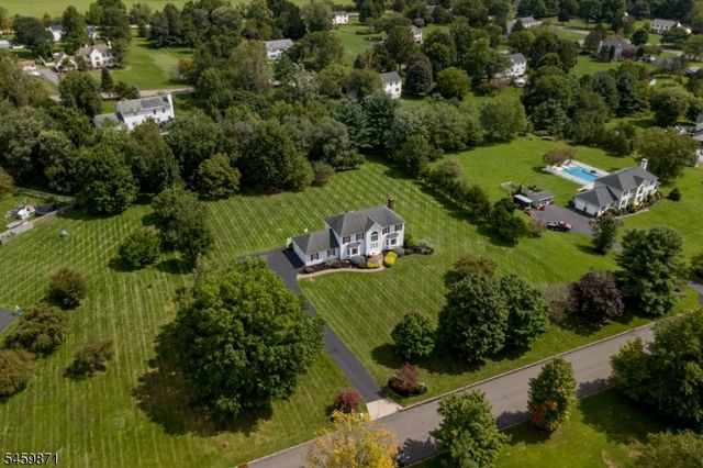 25 Farmhouse Rd, Alexandria Twp., NJ 08848