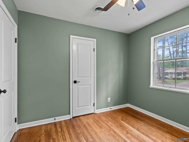 3825 SW Pinedale Drive, Huntsville, AL 35805