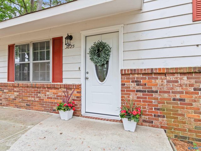 3825 SW Pinedale Drive, Huntsville, AL 35805