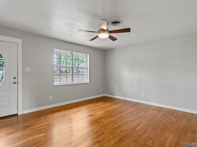 3825 SW Pinedale Drive, Huntsville, AL 35805