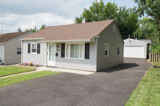 912 Harriet Avenue, Aurora, IL 60505