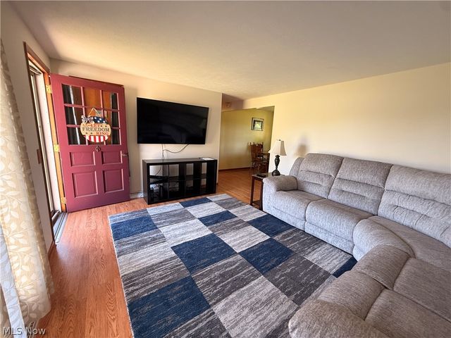 5236 Oakcliff Street SW, Canton, OH 44706