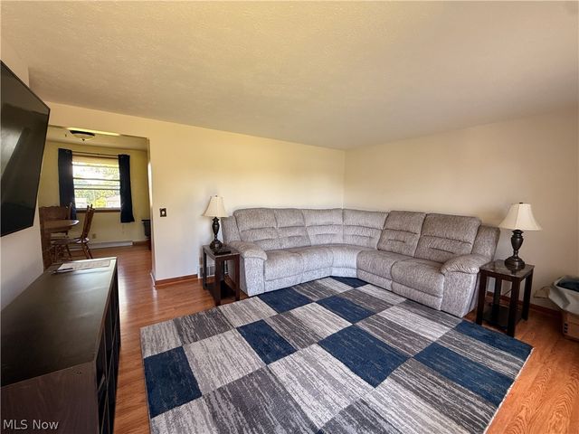 5236 Oakcliff Street SW, Canton, OH 44706