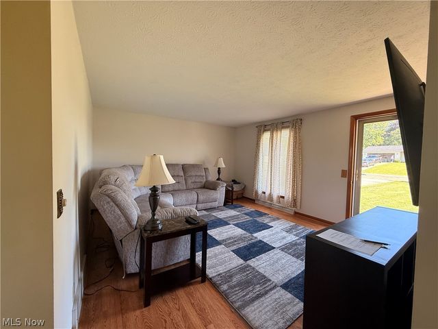 5236 Oakcliff Street SW, Canton, OH 44706