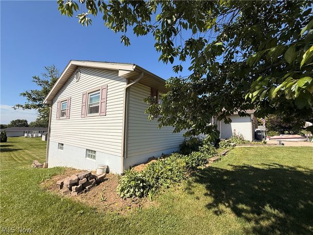 5236 Oakcliff Street SW, Canton, OH 44706