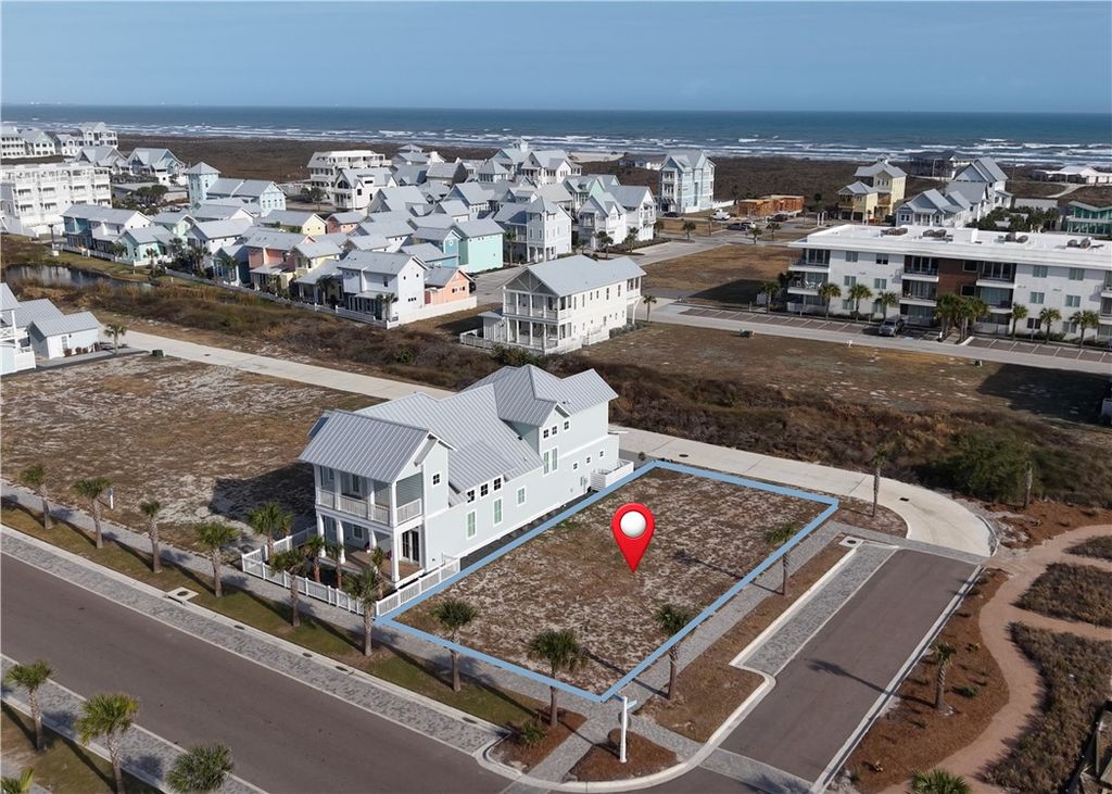 630 Sunset Ave, Port Aransas, TX 78373 — exterior