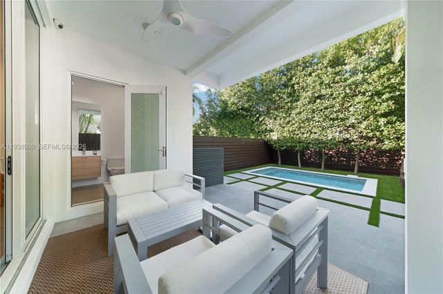 3072 Indiana St 3072, Coconut Grove, FL 33133