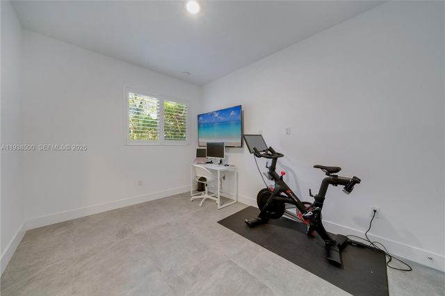 3072 Indiana St 3072, Coconut Grove, FL 33133