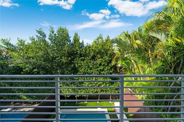 3072 Indiana St 3072, Coconut Grove, FL 33133