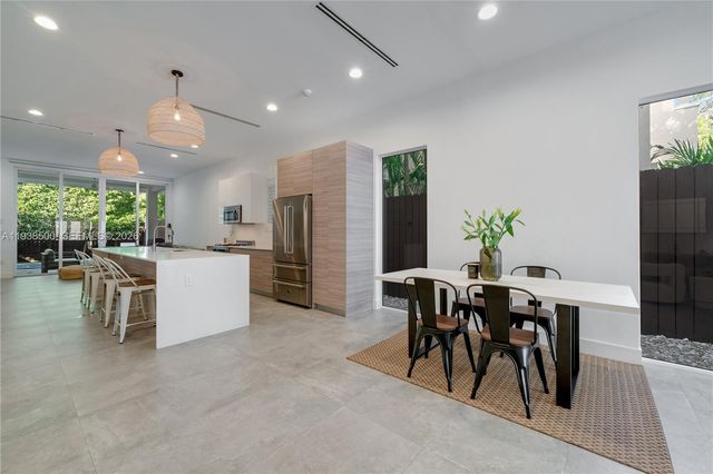 3072 Indiana St 3072, Coconut Grove, FL 33133