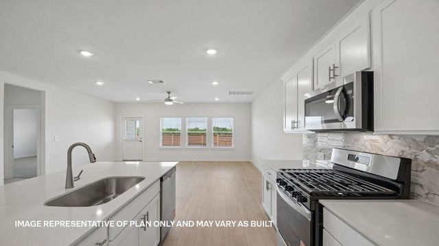9504 Buckstitch Saddle DR, Austin, TX 78653