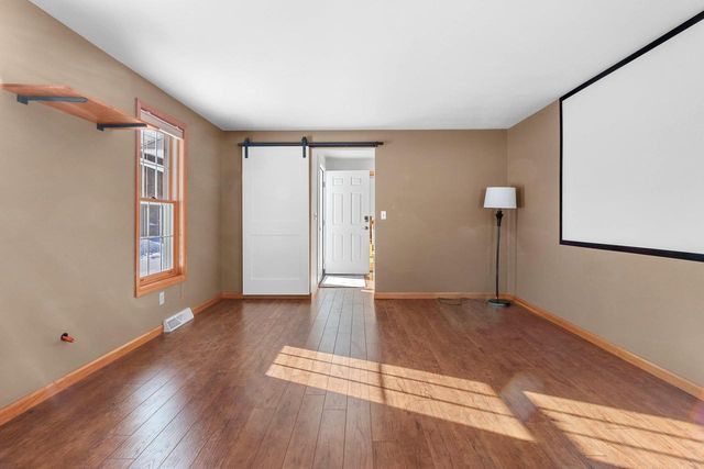 236 ELK COURT, Green Bay, WI 54302