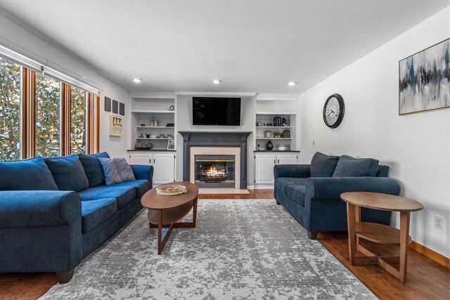 236 ELK COURT, Green Bay, WI 54302