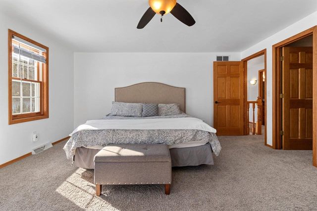 236 ELK COURT, Green Bay, WI 54302