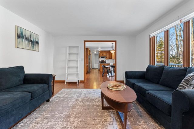 236 ELK COURT, Green Bay, WI 54302