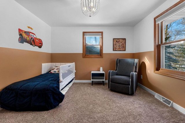 236 ELK COURT, Green Bay, WI 54302