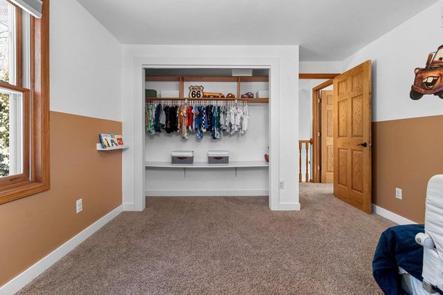 236 ELK COURT, Green Bay, WI 54302