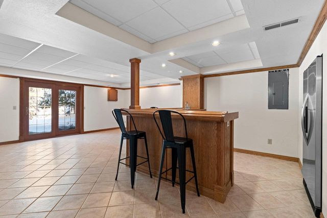 236 ELK COURT, Green Bay, WI 54302