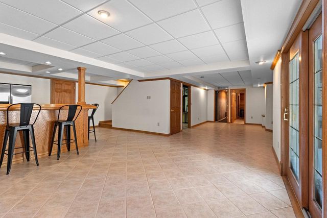 236 ELK COURT, Green Bay, WI 54302