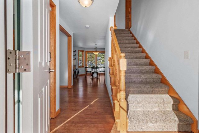 236 ELK COURT, Green Bay, WI 54302