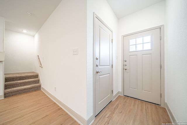 13513 Tulipwood Nook Unit 102, San Antonio, TX 78253