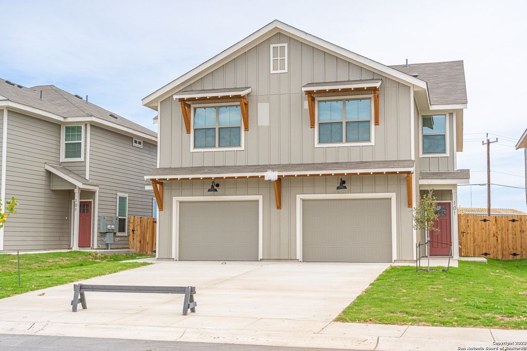13513 Tulipwood Nook Unit 102, San Antonio, TX 78253