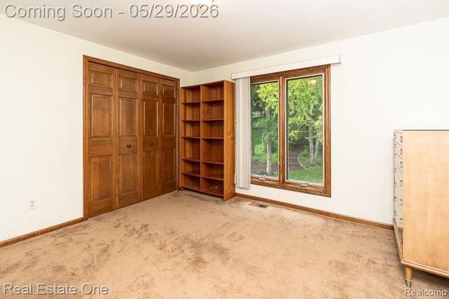 1171 Springwood Lane, Rochester Hills, MI 48309