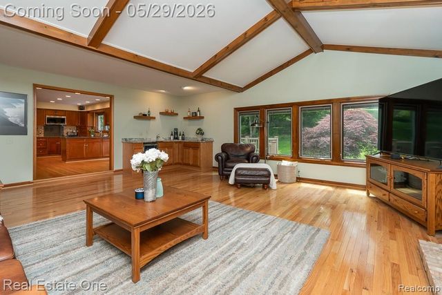 1171 Springwood Lane, Rochester Hills, MI 48309