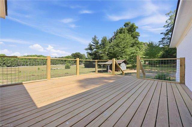 9030 Nc Highway 22, Climax, NC 27233