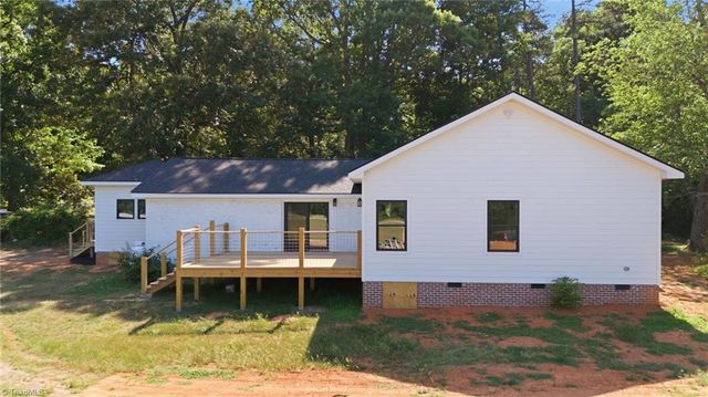 9030 Nc Highway 22, Climax, NC 27233