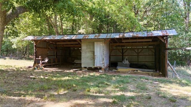 9030 Nc Highway 22, Climax, NC 27233