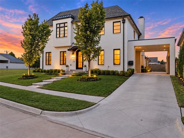 1115 Cumberland Court, Nichols Hills, OK 73116