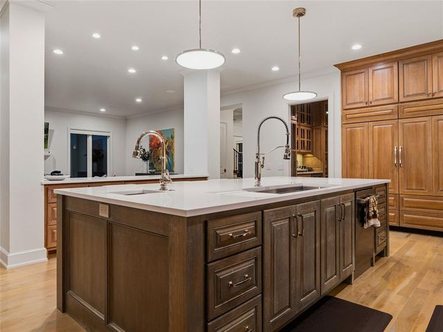 1115 Cumberland Court, Nichols Hills, OK 73116