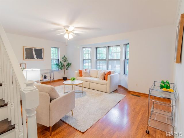 8700 S Laclede Station Road, Unincorporated, MO 63123