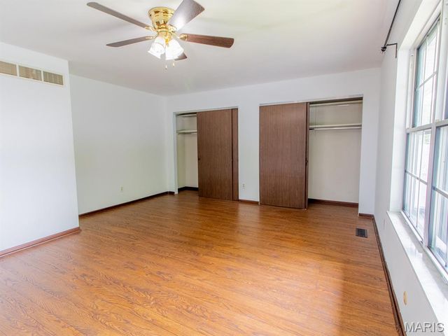 8700 S Laclede Station Road, Unincorporated, MO 63123