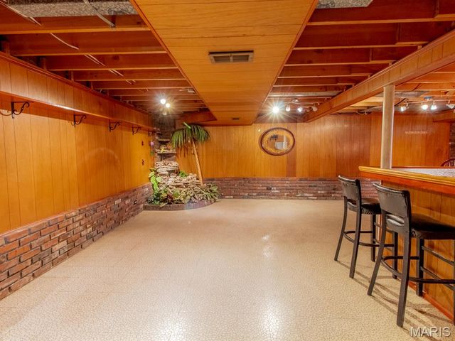 8700 S Laclede Station Road, Unincorporated, MO 63123