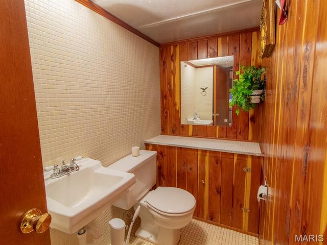 8700 S Laclede Station Road, Unincorporated, MO 63123