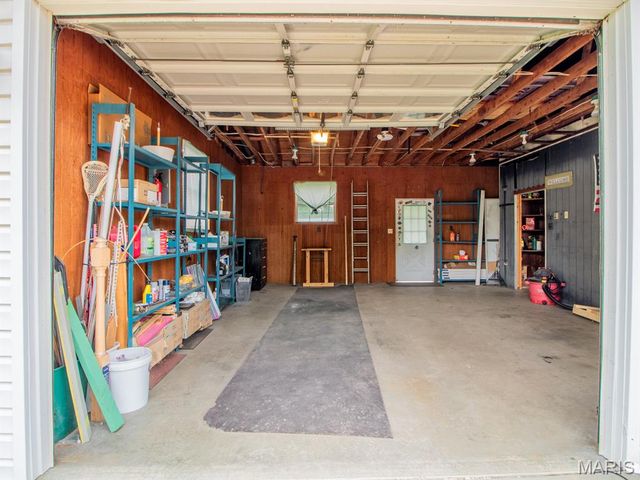 8700 S Laclede Station Road, Unincorporated, MO 63123