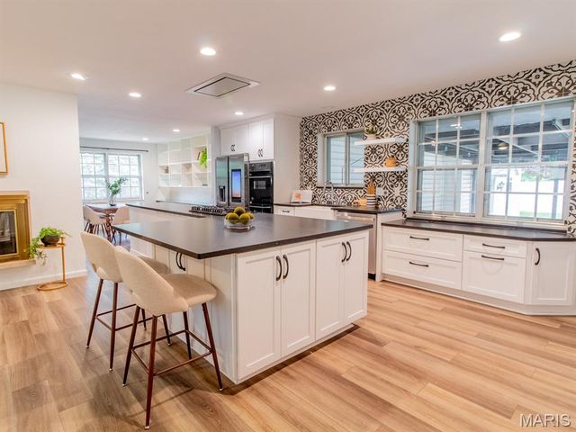 8700 S Laclede Station Road, Unincorporated, MO 63123