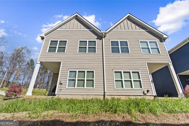 460 Village Creek Drive B, Atlanta, GA 30354