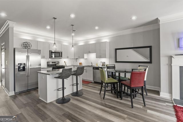 460 Village Creek Drive B, Atlanta, GA 30354