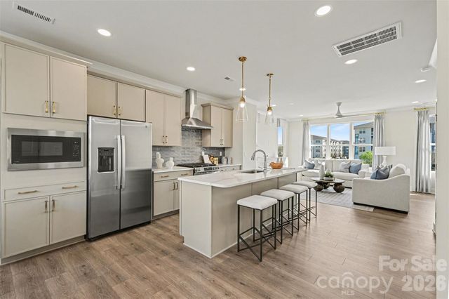 2724 Respite Lane, Charlotte, NC 28273