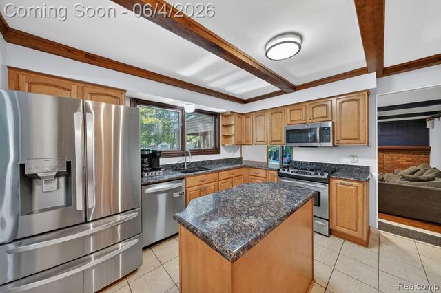 5469 Pheasant Run Road, Clarkston, MI 48346