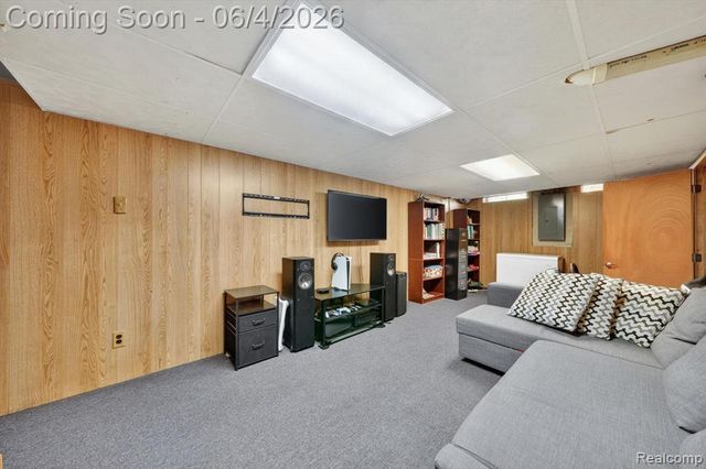 5469 Pheasant Run Road, Clarkston, MI 48346