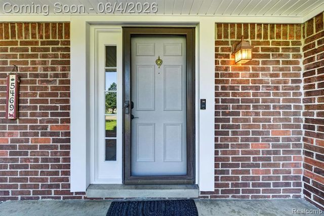 5469 Pheasant Run Road, Clarkston, MI 48346