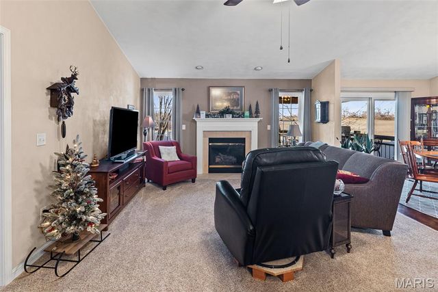 2759 E B Street Road, Belleville, IL 62221