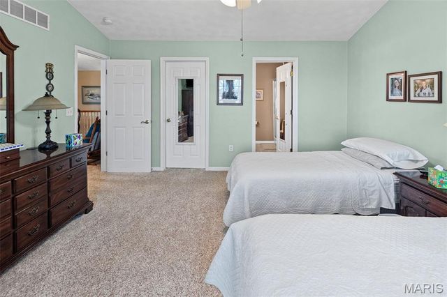 2759 E B Street Road, Belleville, IL 62221