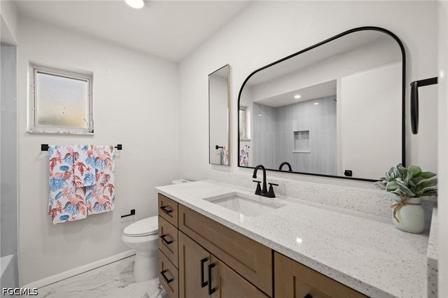 1614 NE 6th TER, Cape Coral, FL 33909