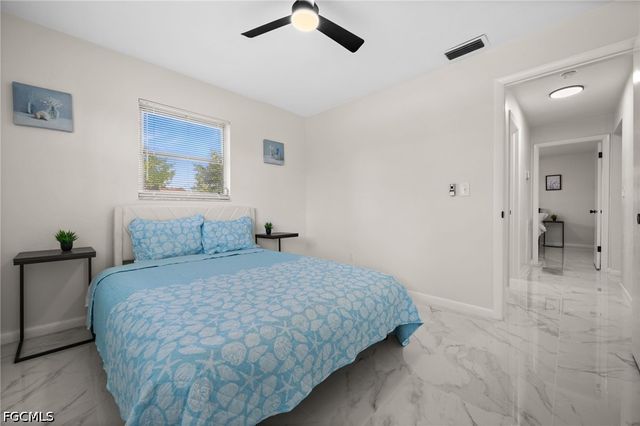 1614 NE 6th TER, Cape Coral, FL 33909